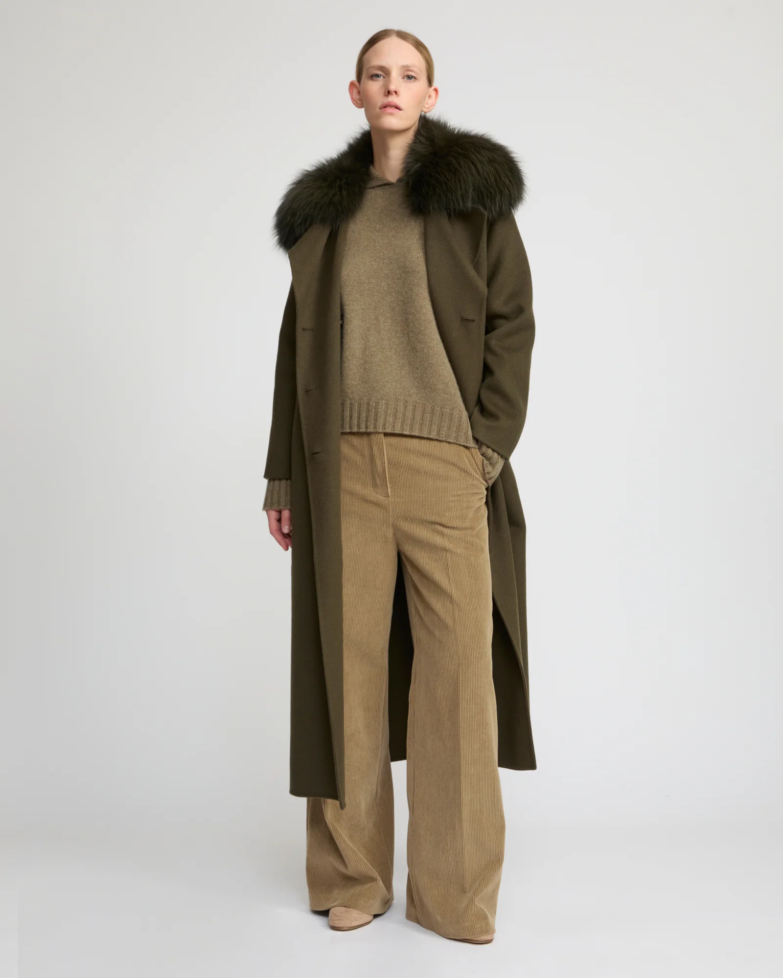 Belted long coat in cashmere wool with fox fur collar - Image 3