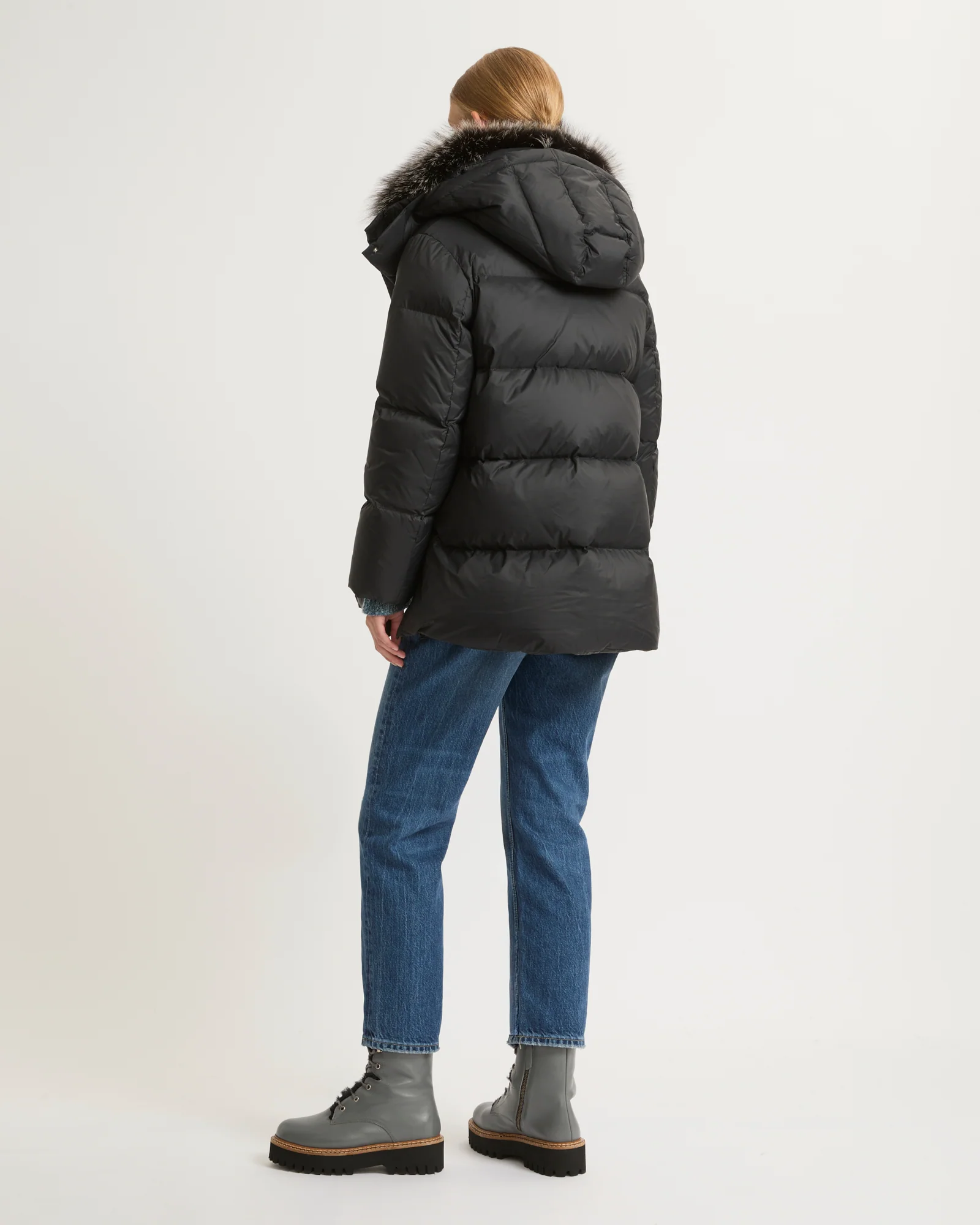 Iconic "A" line down jacket with fox fur collar - Image 4
