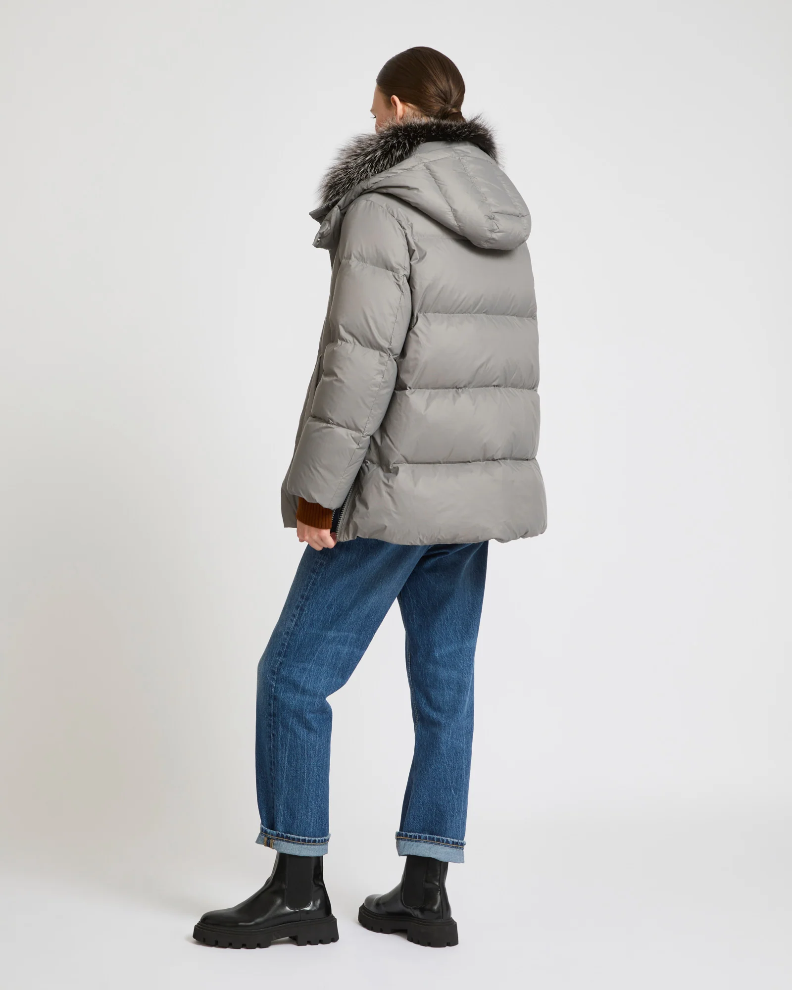 Iconic "A" line down jacket with fox fur collar - Image 4