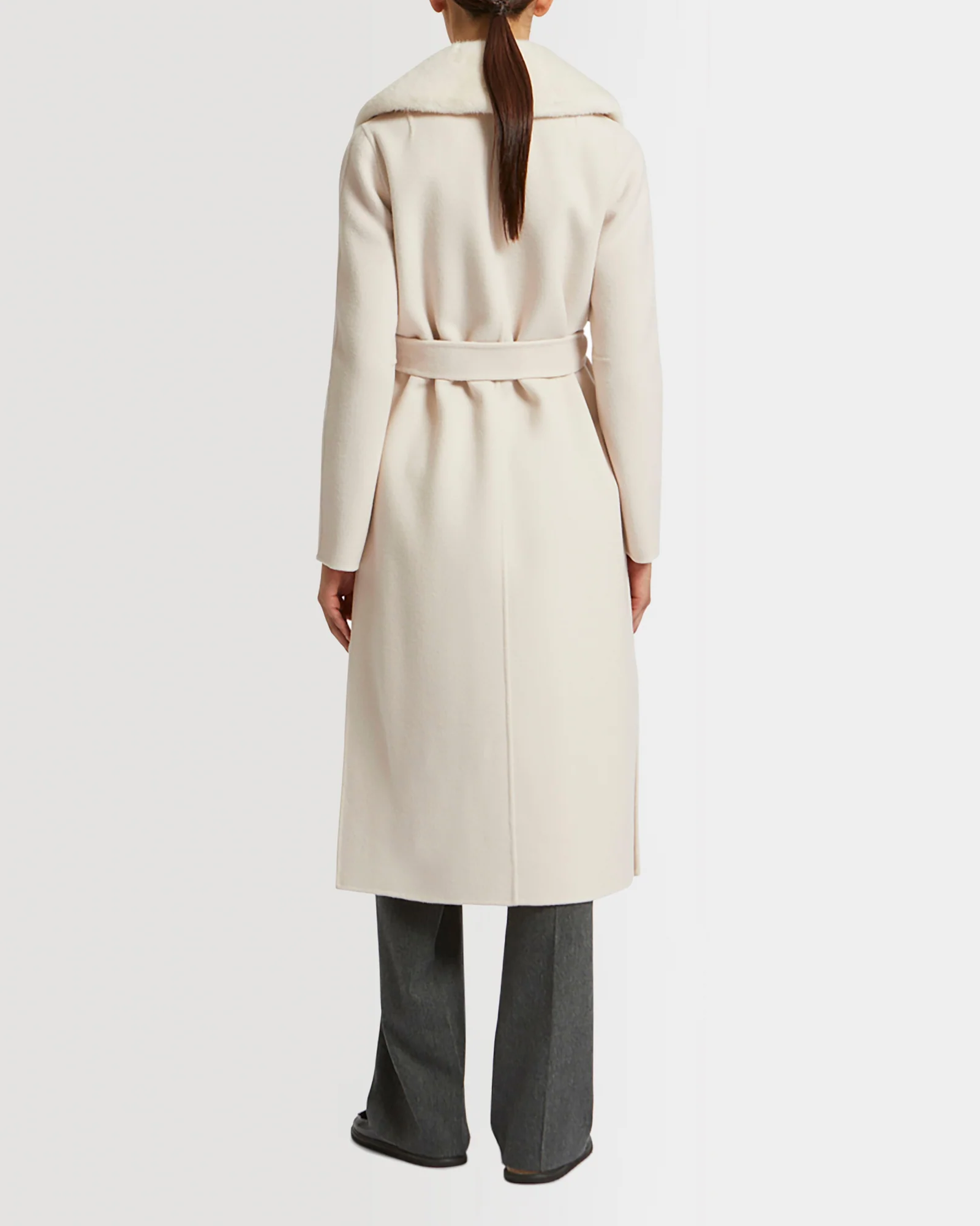 Belted long coat in cashmere wool with mink fur collar and over-pockets - Image 4