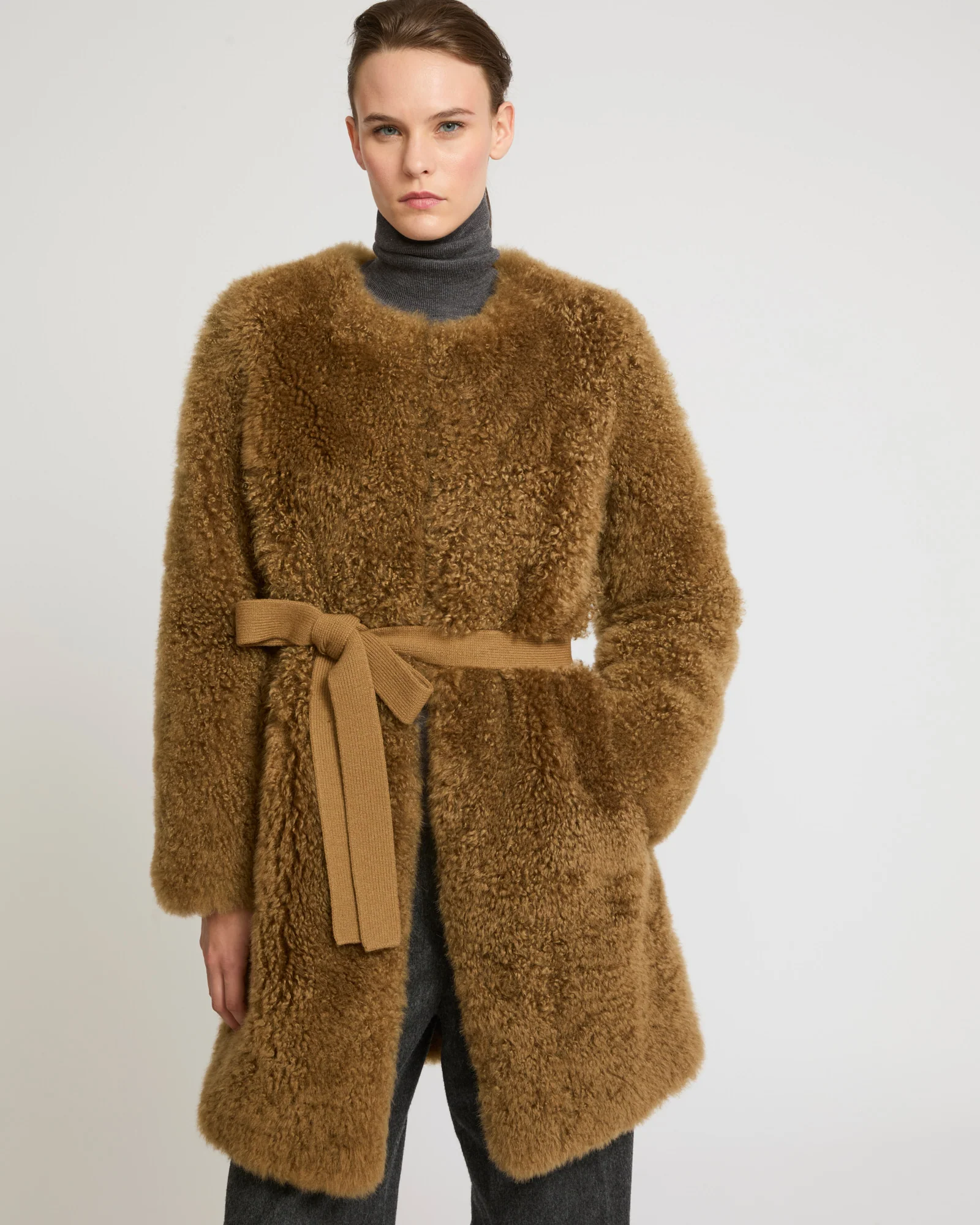 Coat in merino knit and lambskin - Image 7