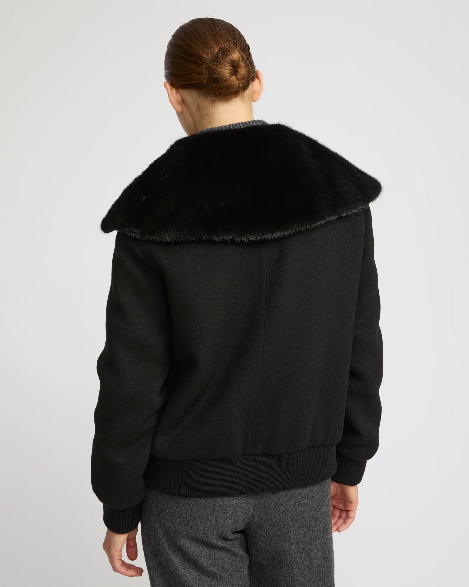 Cashmere-blend cropped blouson with removable mink fur collar - Image 6