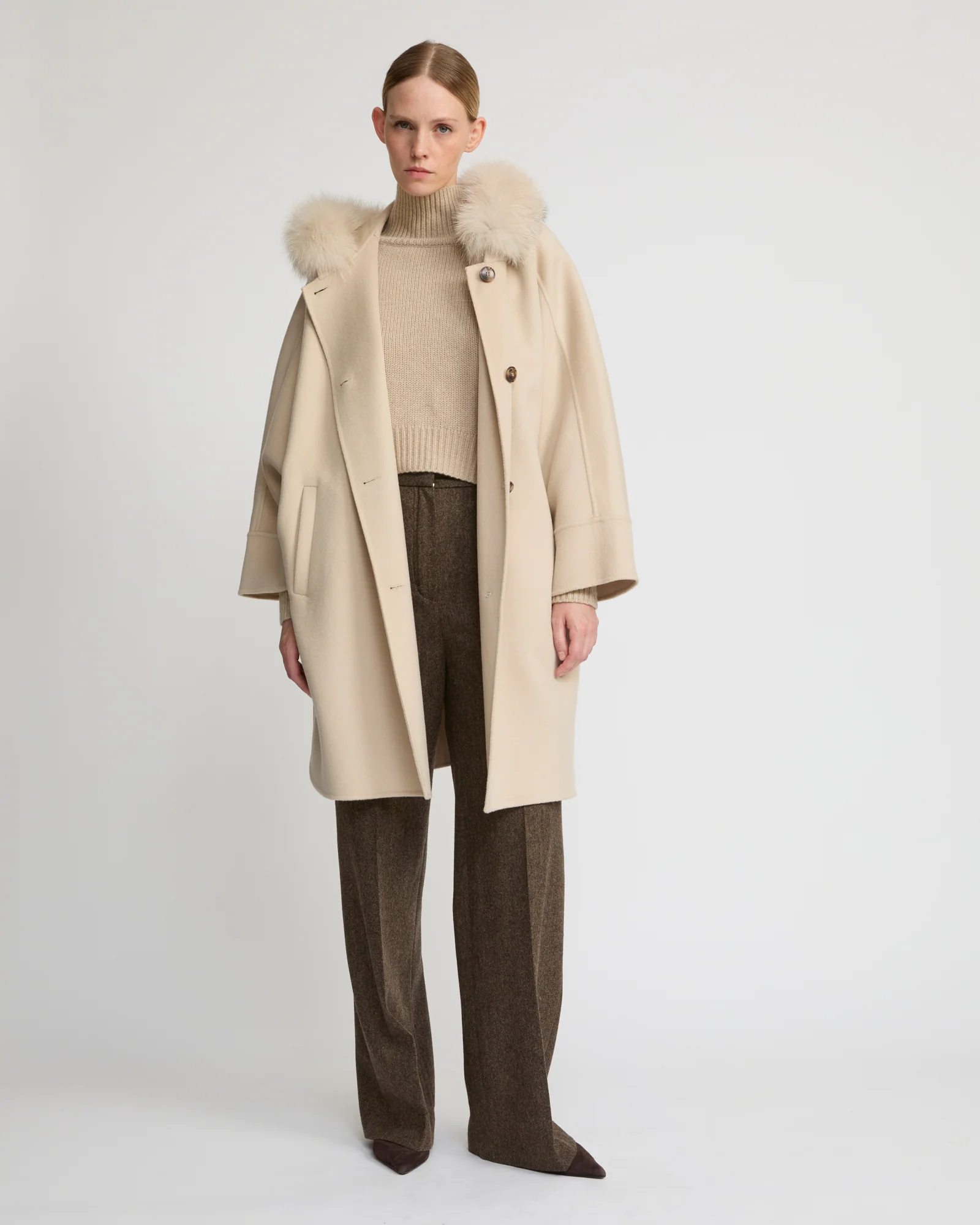Cashmere blend hooded cape with fox trim - Image 3