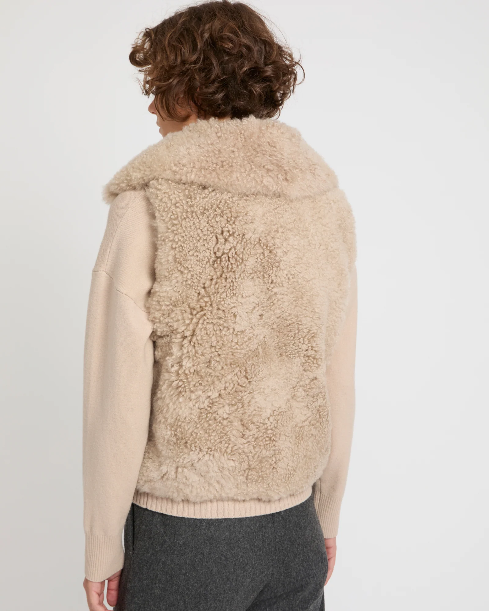 Cashmere lambskin and Merino knit gilet - Image 5
