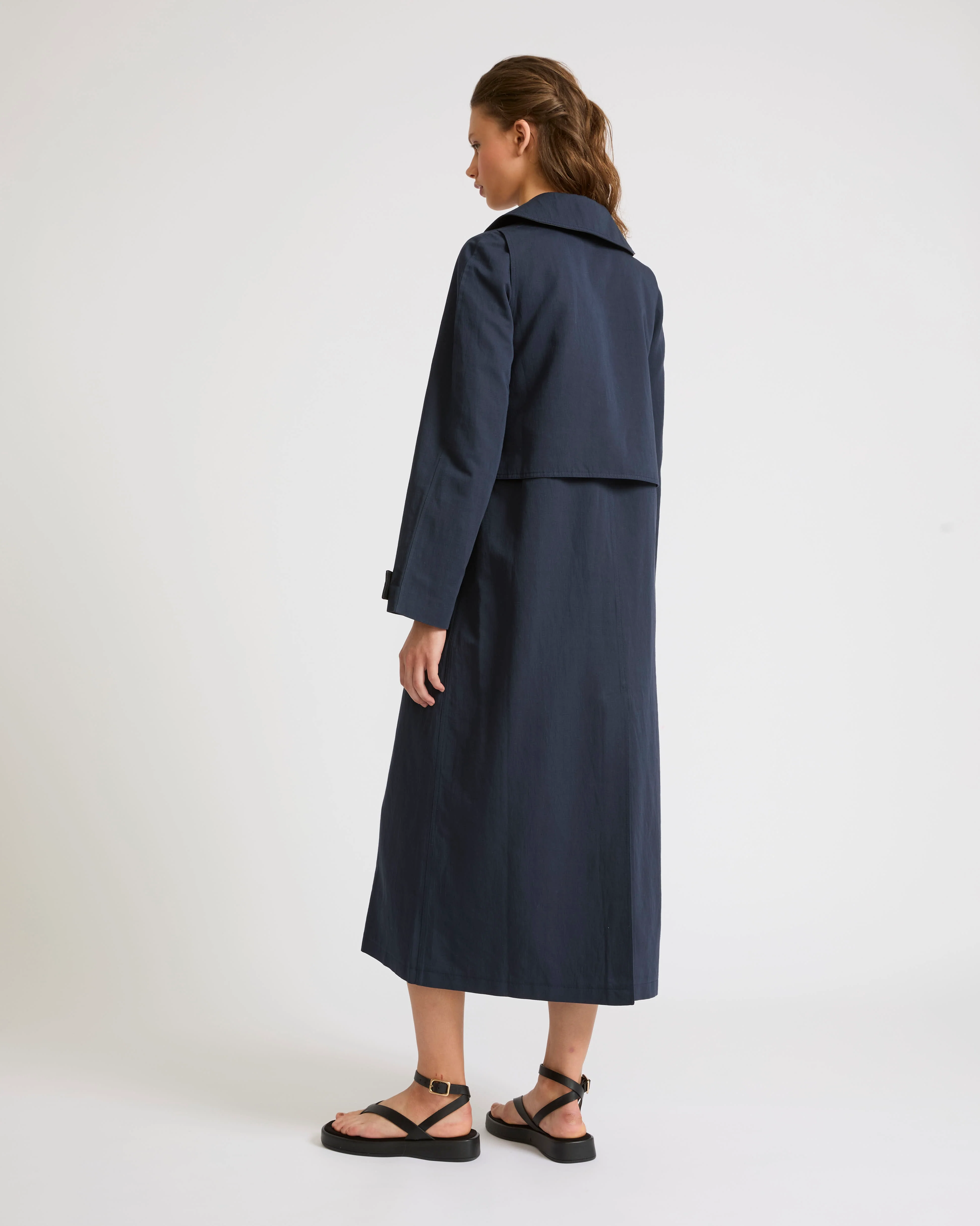 Cotton-linen fabric trench coat - Image 5