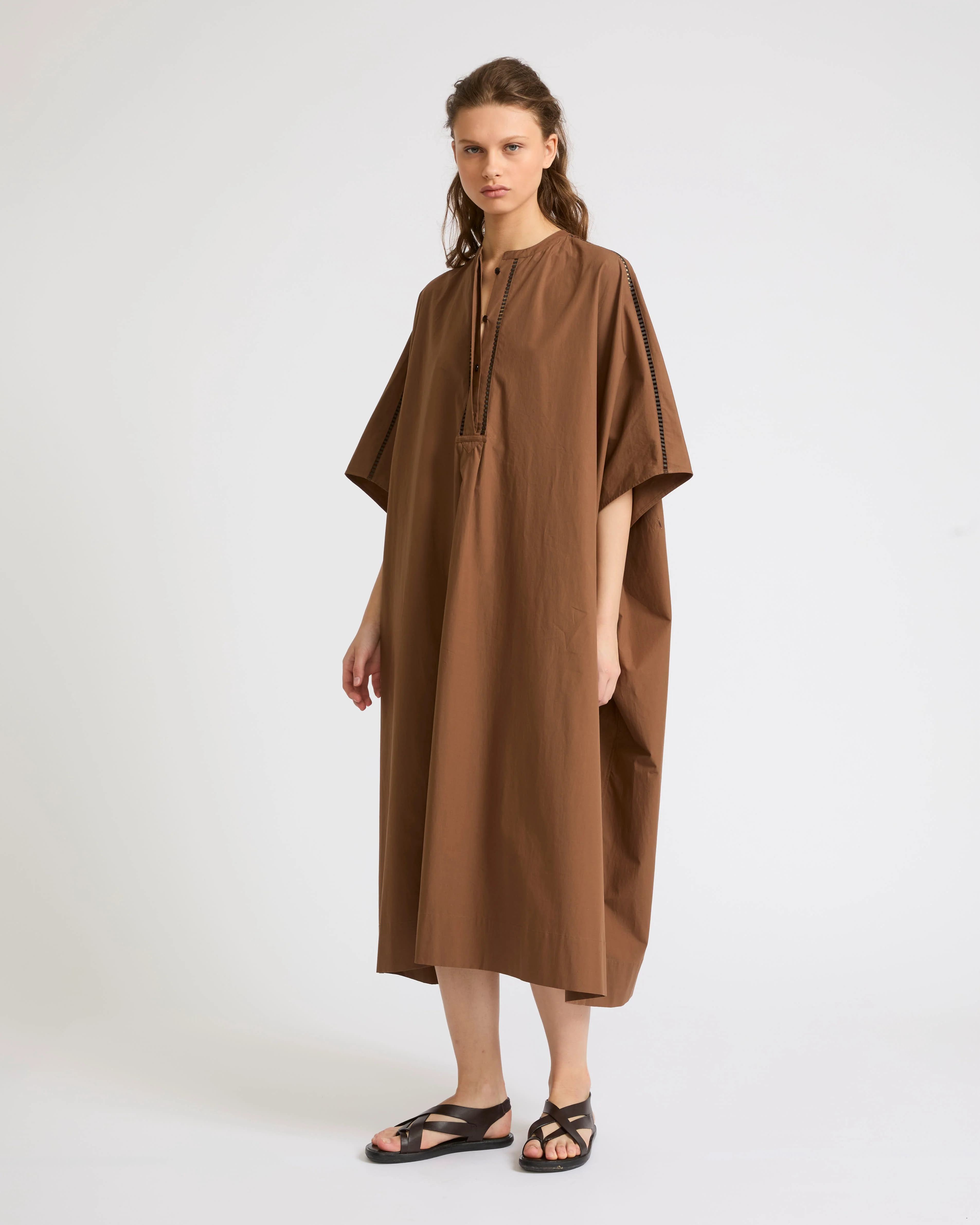 Cotton poplin kaftan dress with leather inserts - Image 3