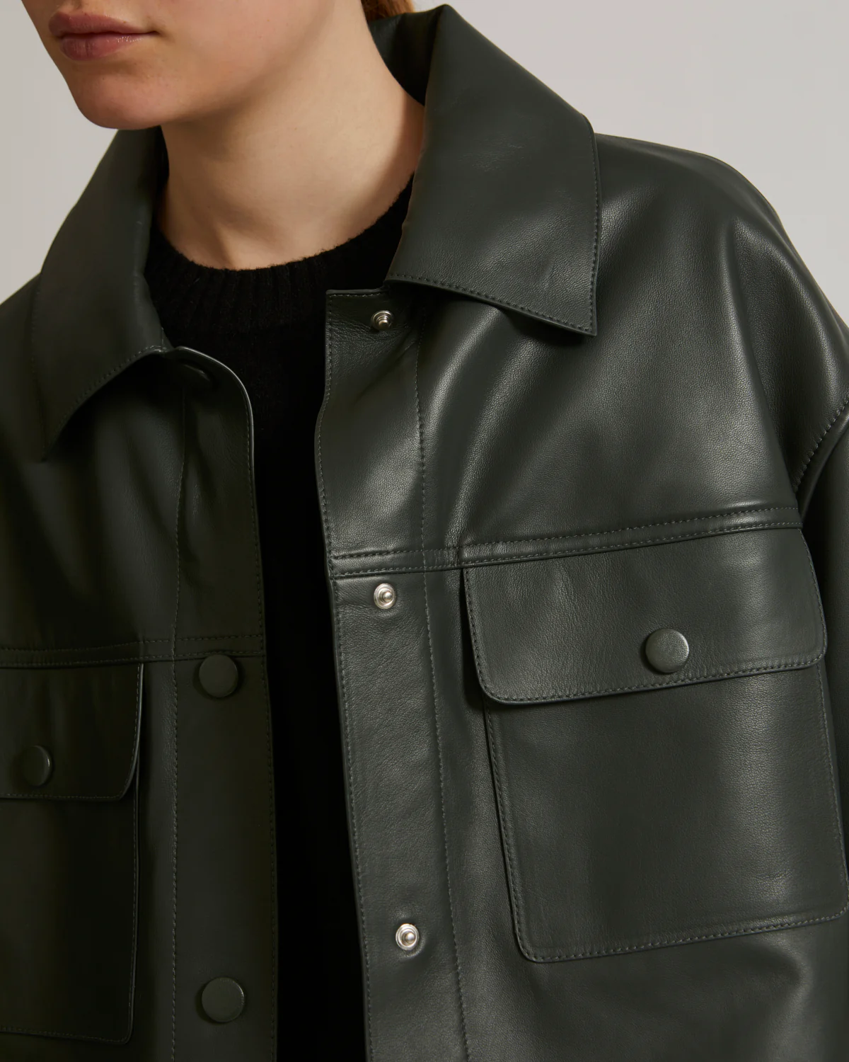 Cropped shirt in lamb leather - Image 3