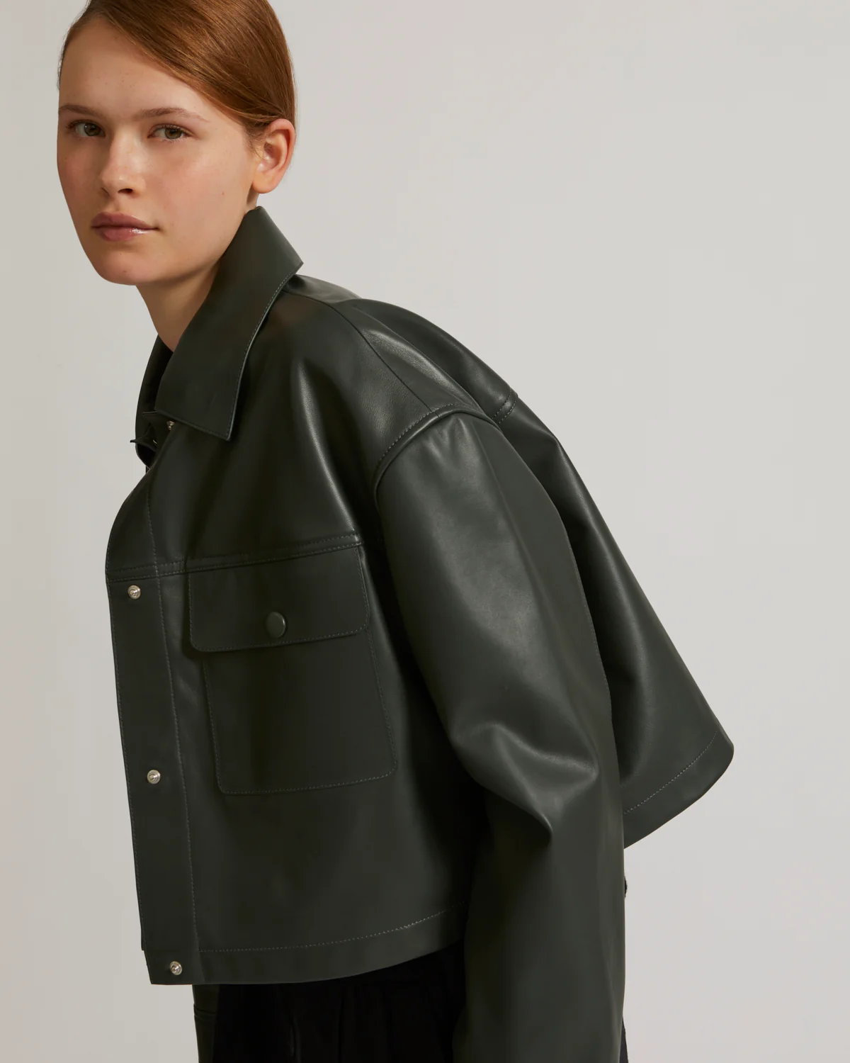 Cropped shirt in lamb leather - Image 4