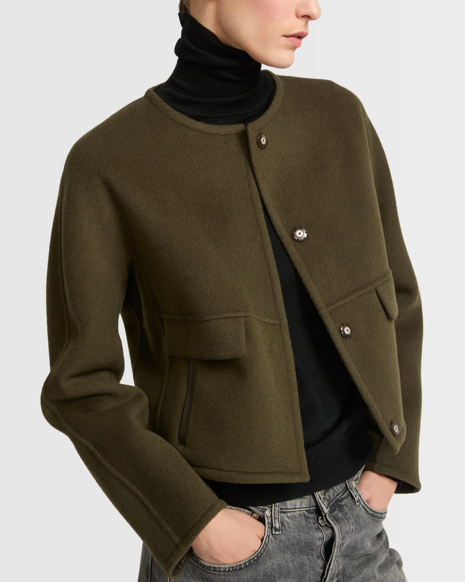 Double-sided cashmere blend round neck jacket - Image 3