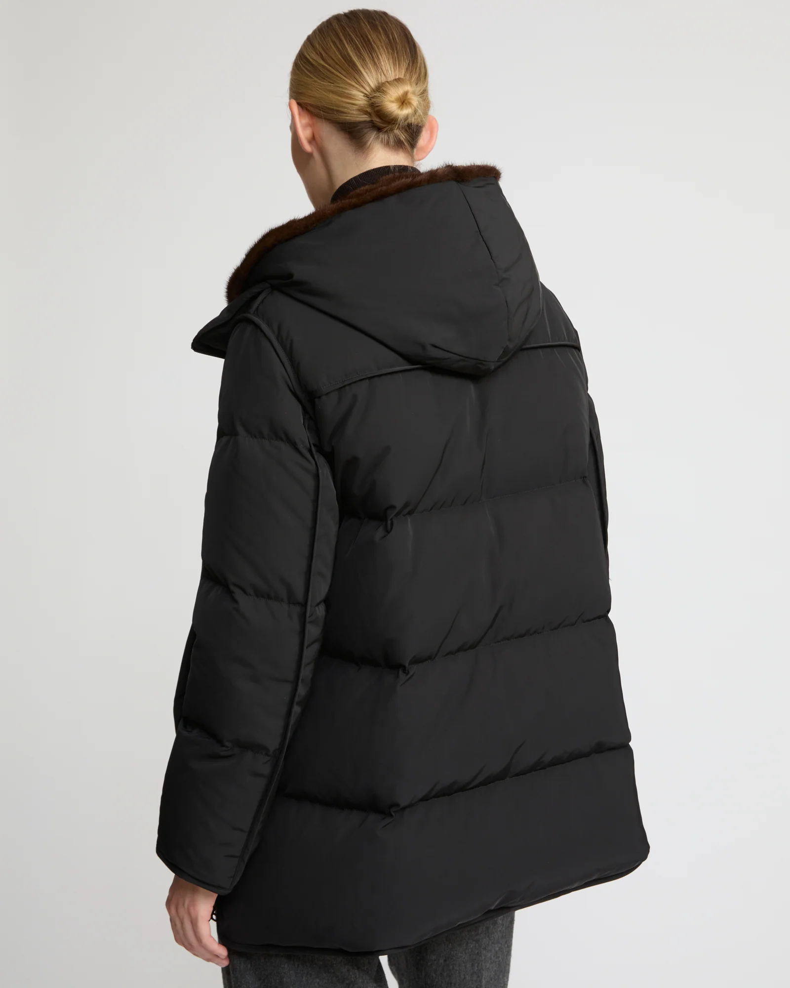 "A" Line down jacket in technical fabric and mink fur - Image 4