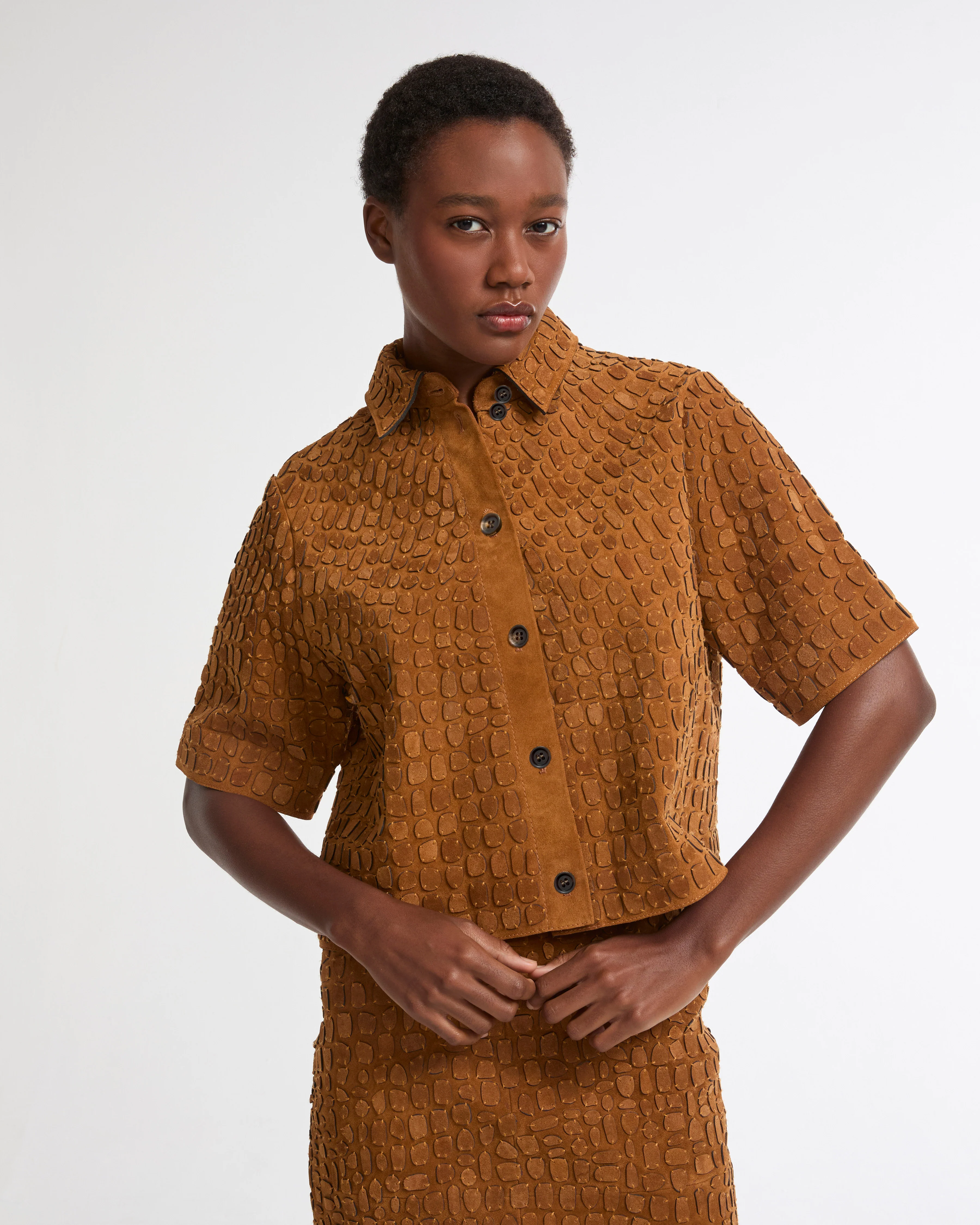 Embroidered suede calfskin shirt - Image 4