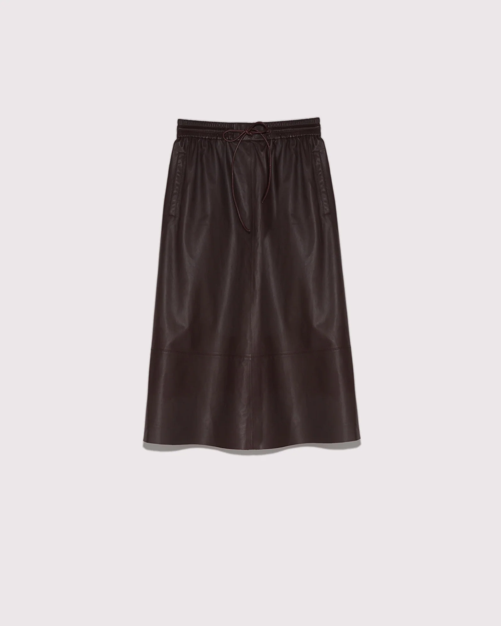 Flared skirt in lamb leather
