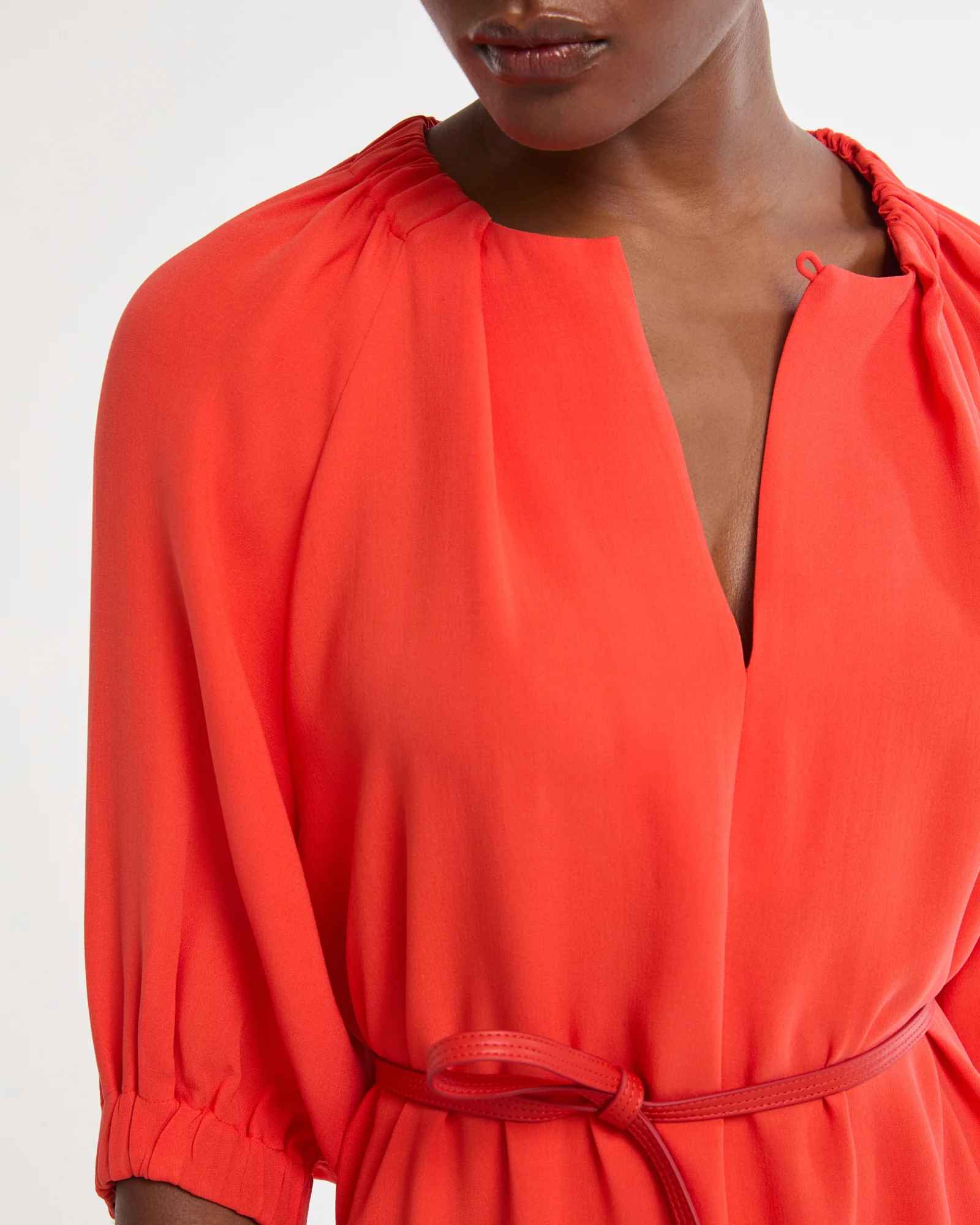 Flowing silk crepe dress - Image 3