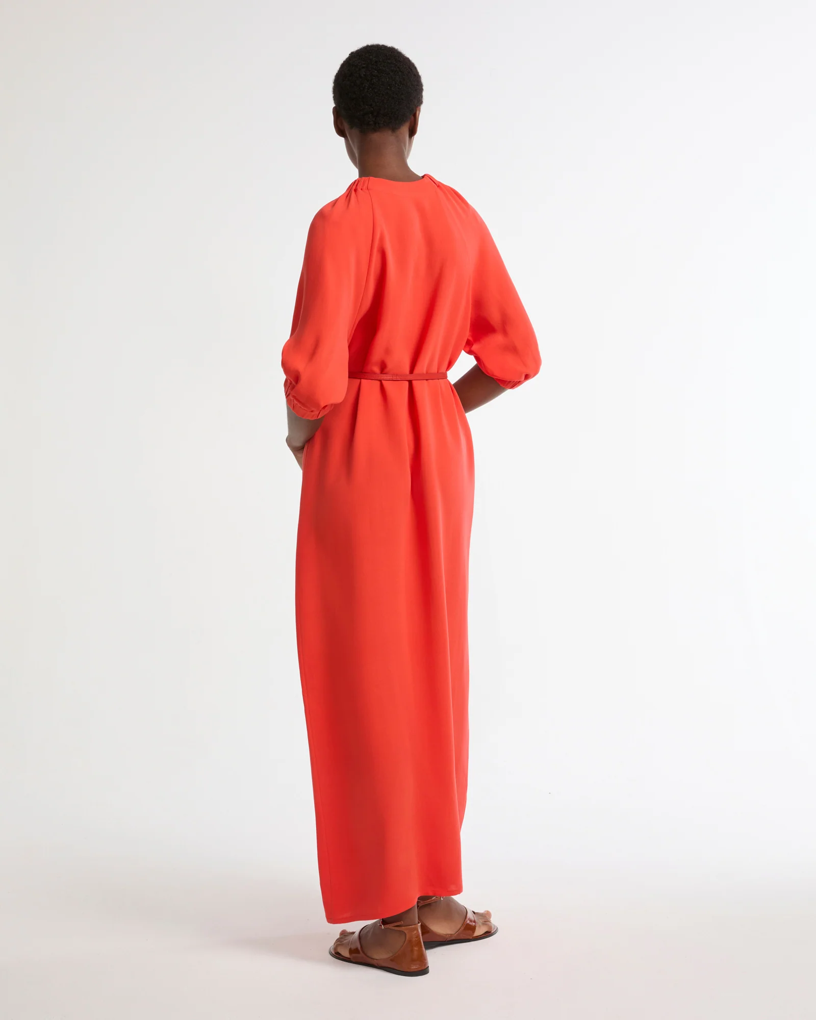 Flowing silk crepe dress - Image 5