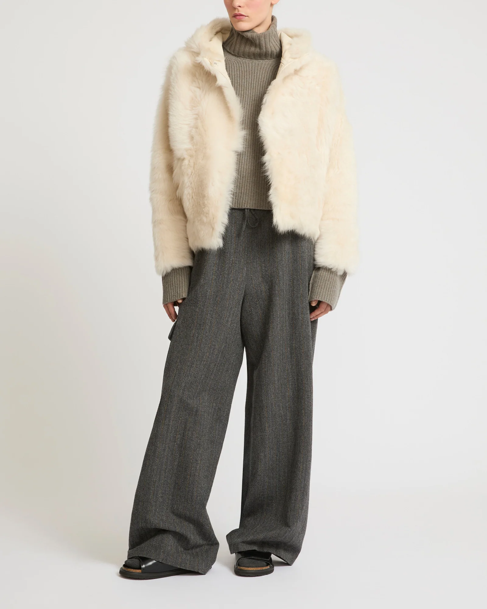 Short hooded jacket in Toscana Folk lambskin - Image 3