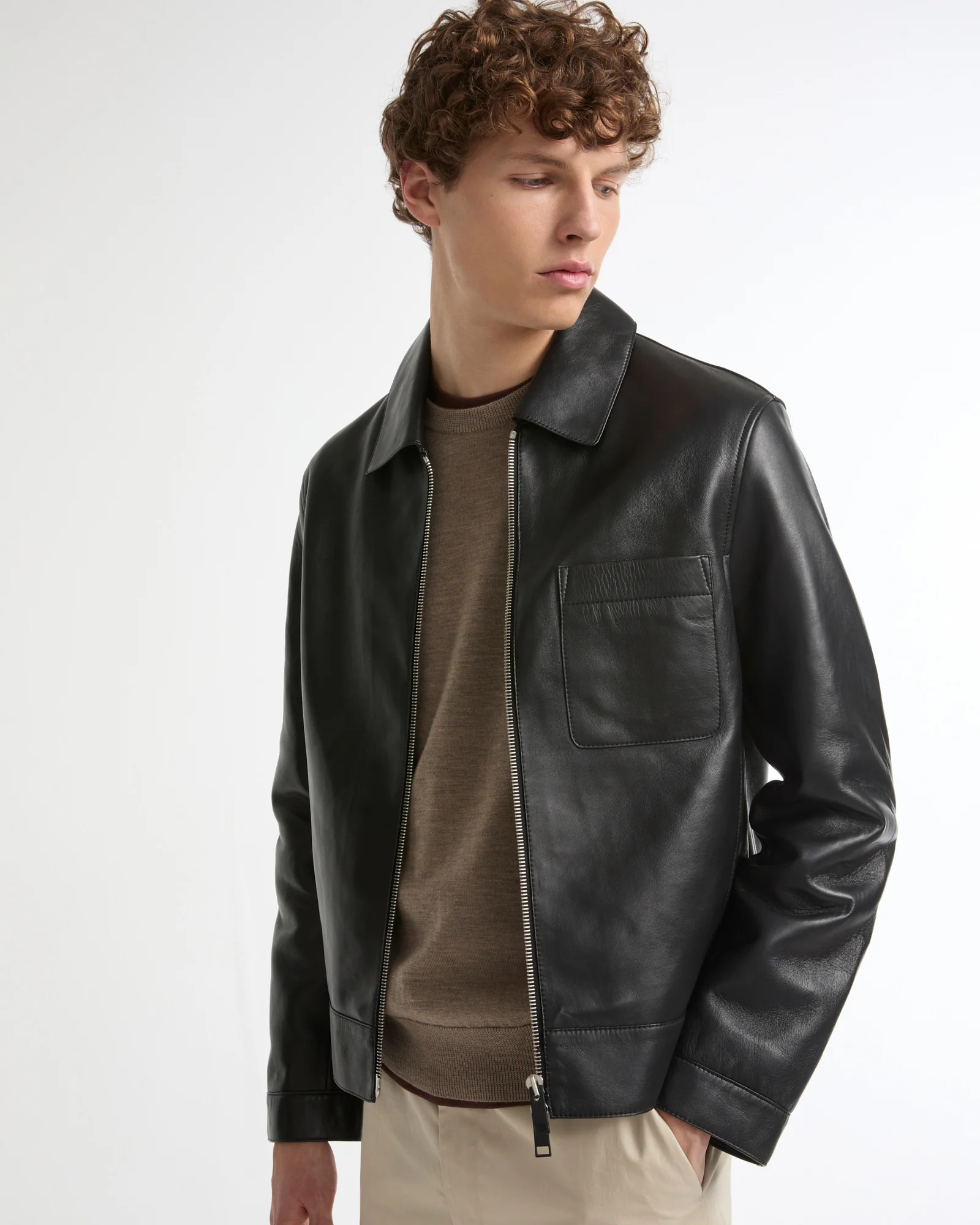 Lamb leather jacket with nappa finish - Image 4
