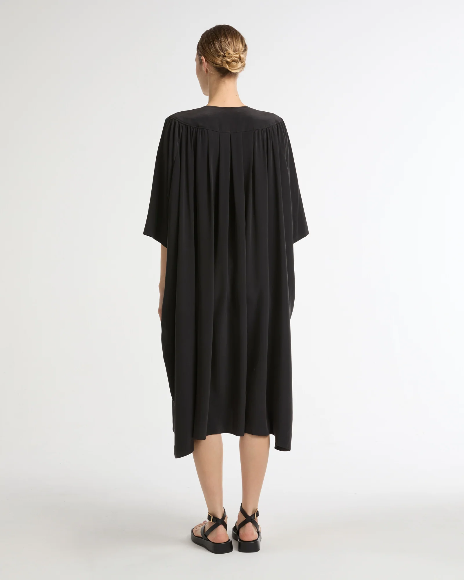 Light silk crepe dress - Image 4