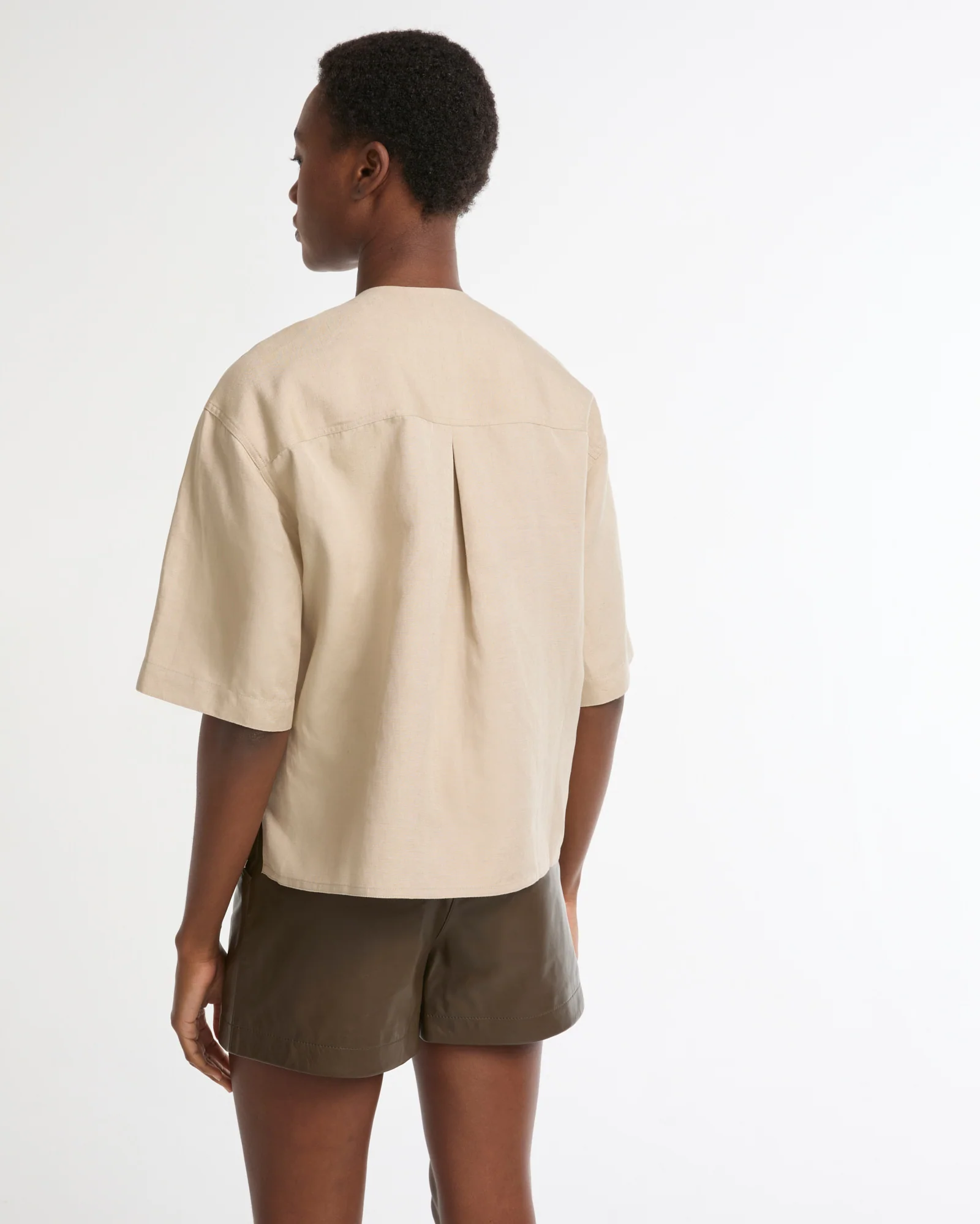 Linen embroidered short-sleeved blouse - Image 3