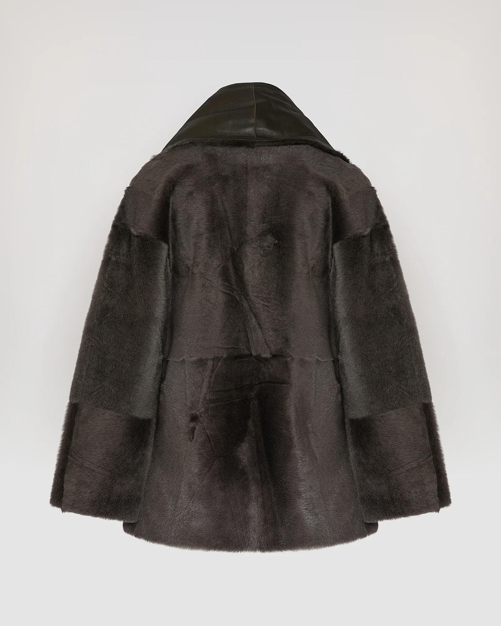 Long draped lambskin shearling jacket - Image 8