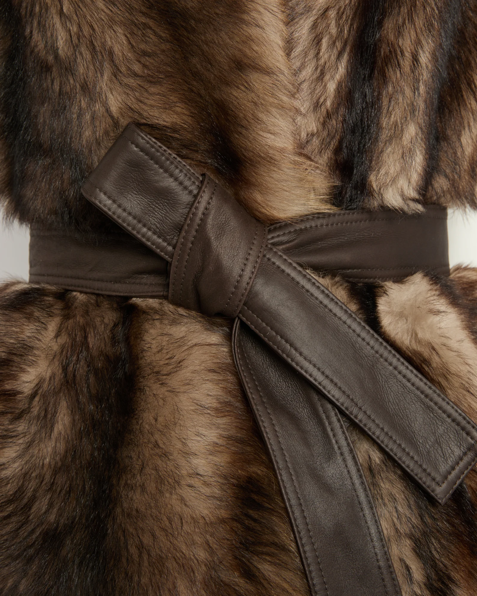 Long Toscana lambskin shearling gilet - Image 8
