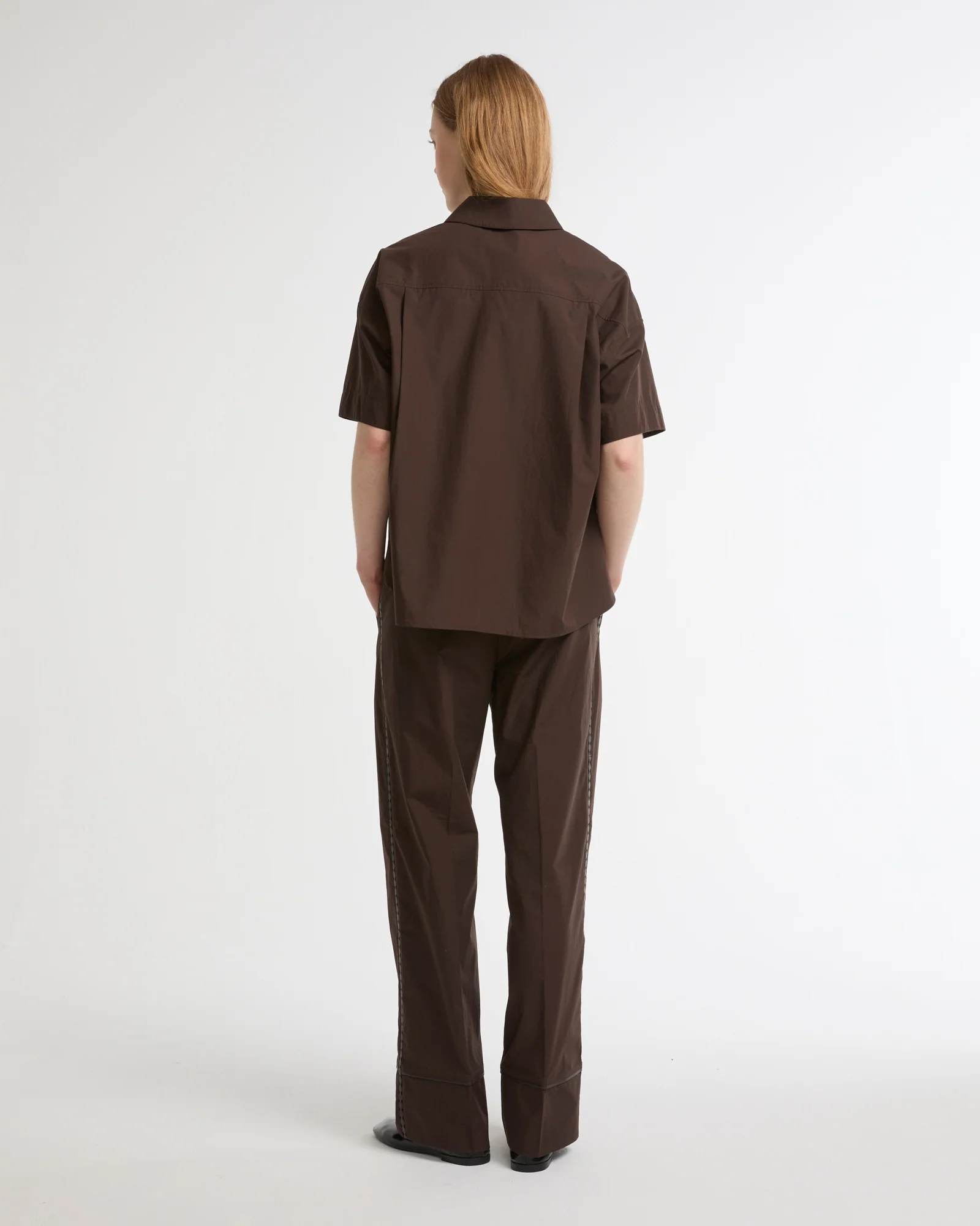 Loose fit poplin trousers with leather details - Image 4
