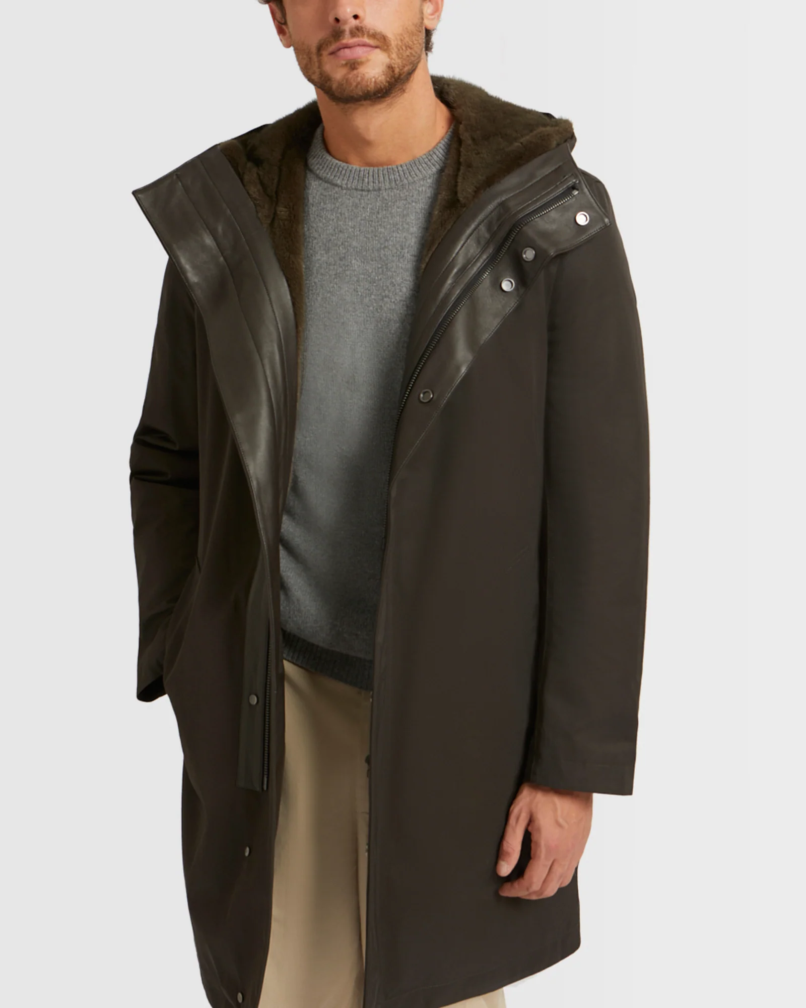 Hooded Coat In waterproof Gabardine And Mink fur - Image 4