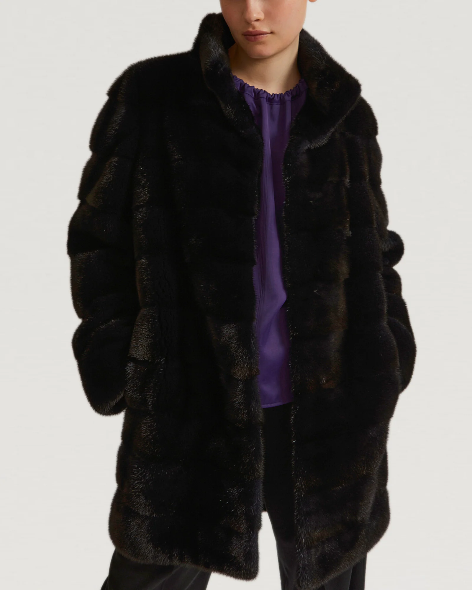 Long mink fur coat with collar - Image 2