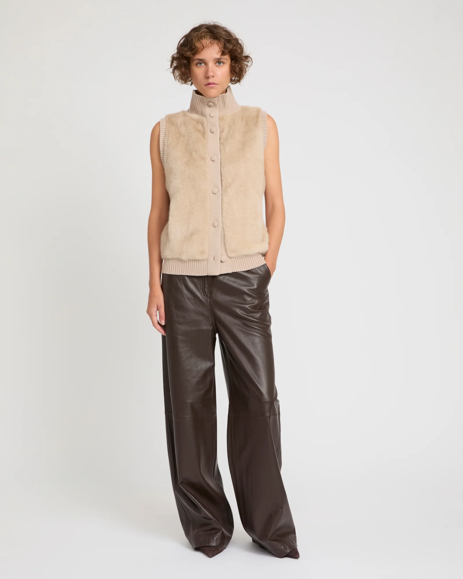 Merino knit and mink fur gilet - Image 2