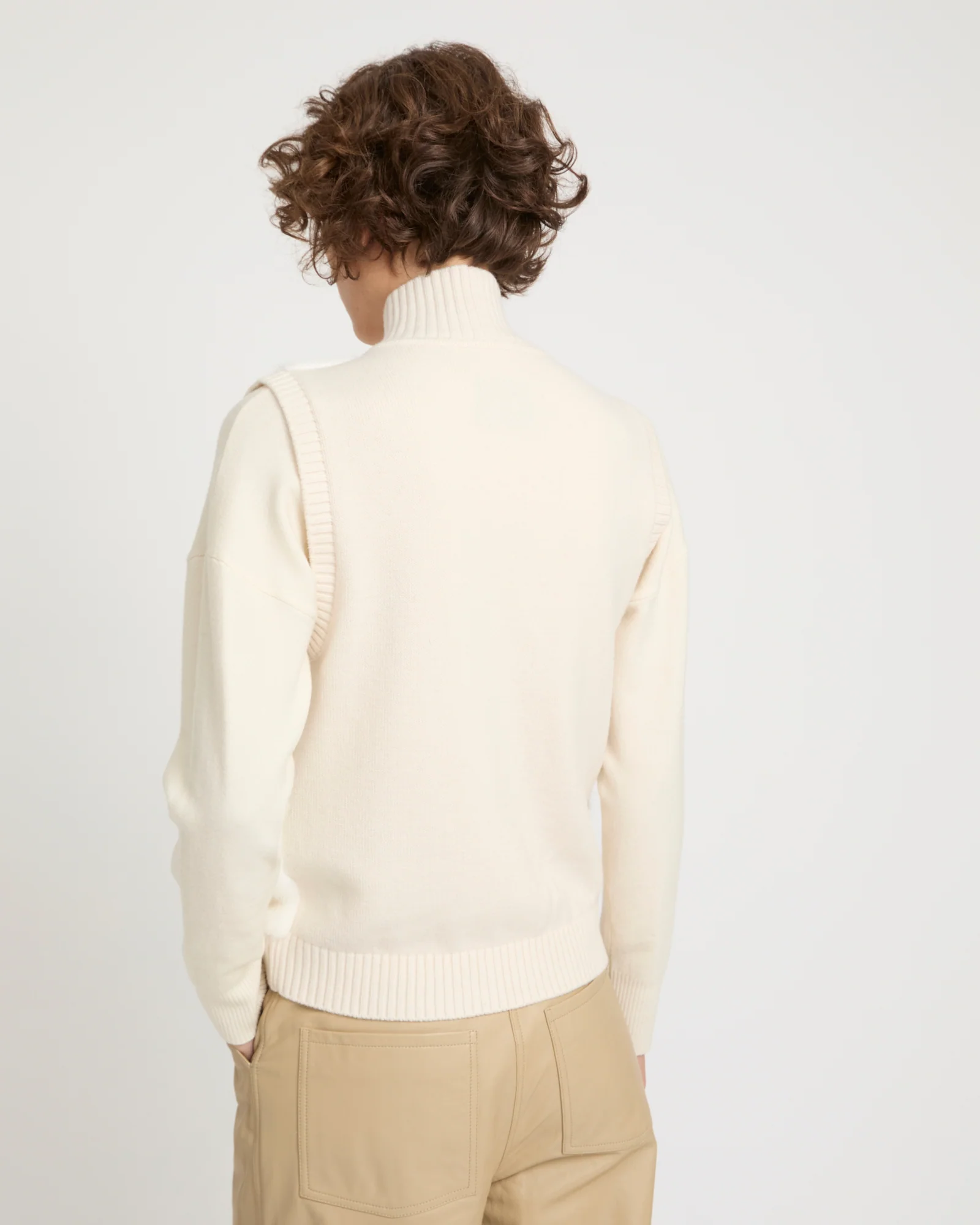 Merino knit and mink fur gilet - Image 3