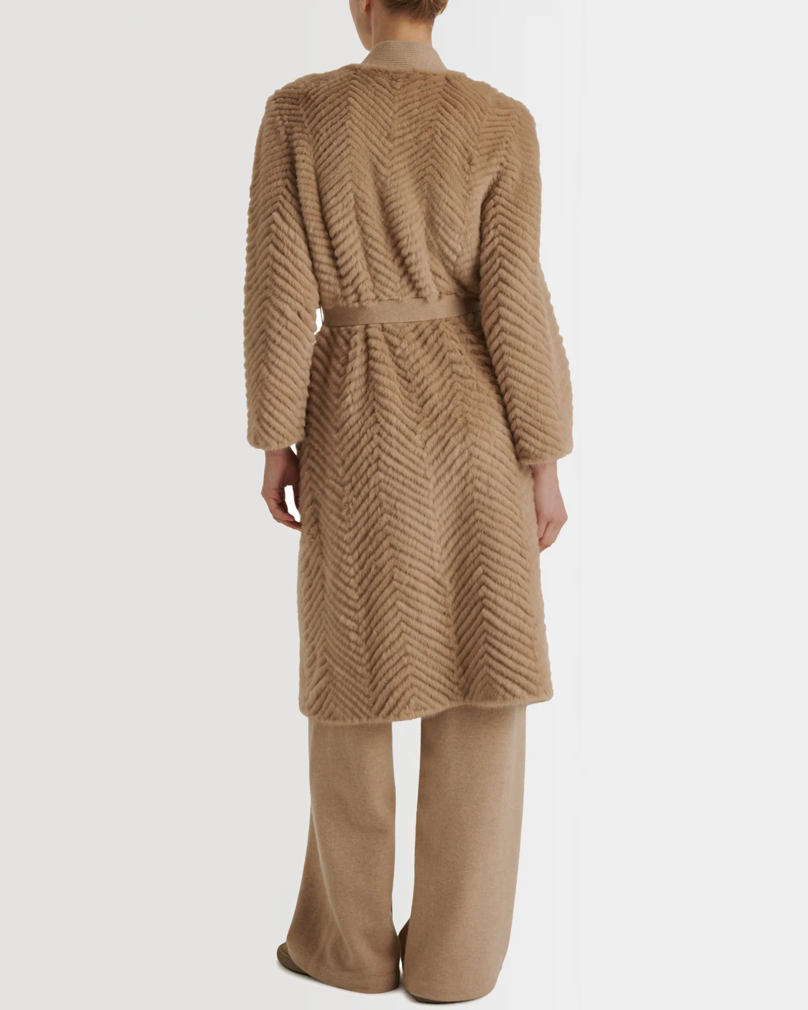 Merino knit and mink long coat - Image 4