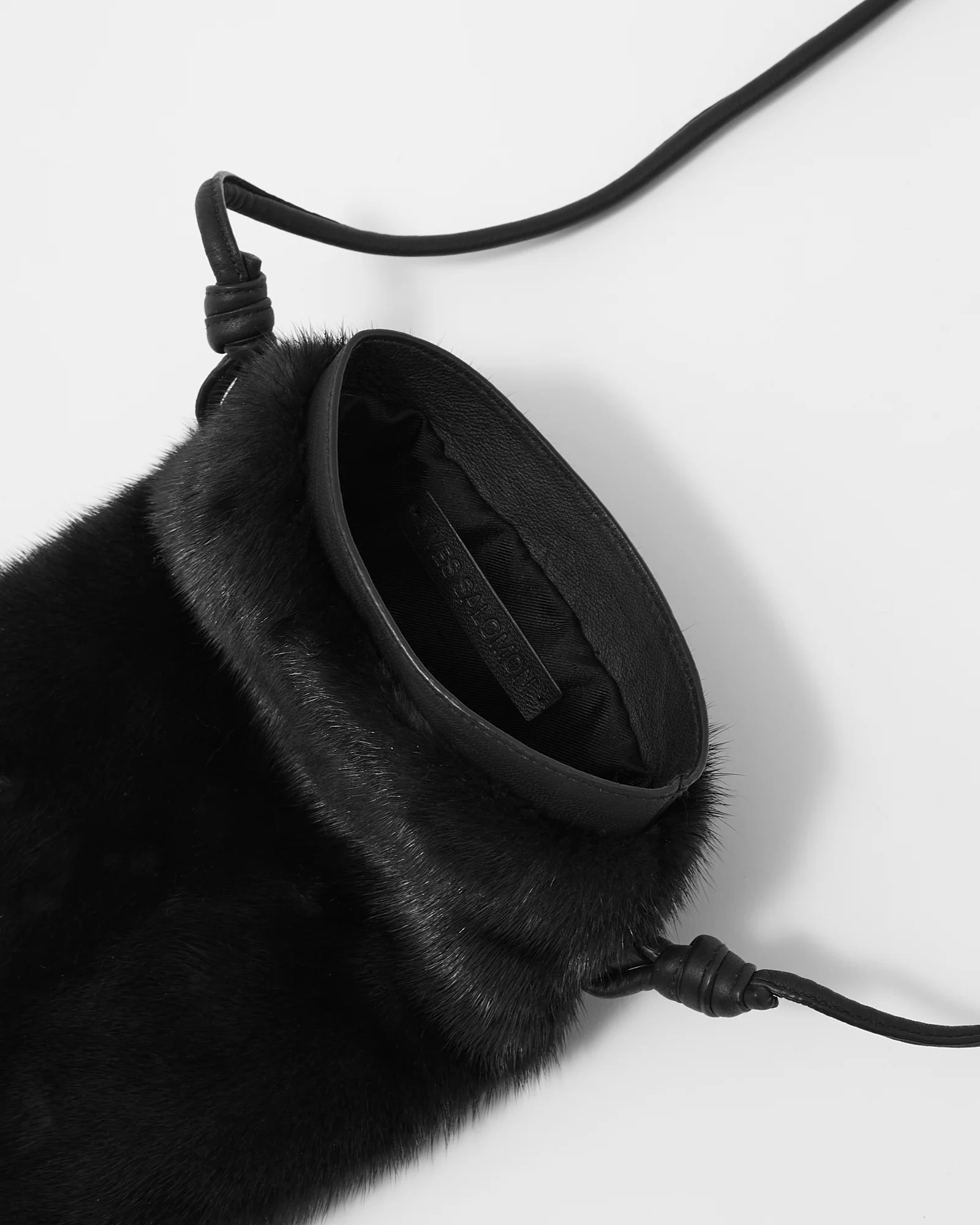 Mink fur and leather bag - Image 3