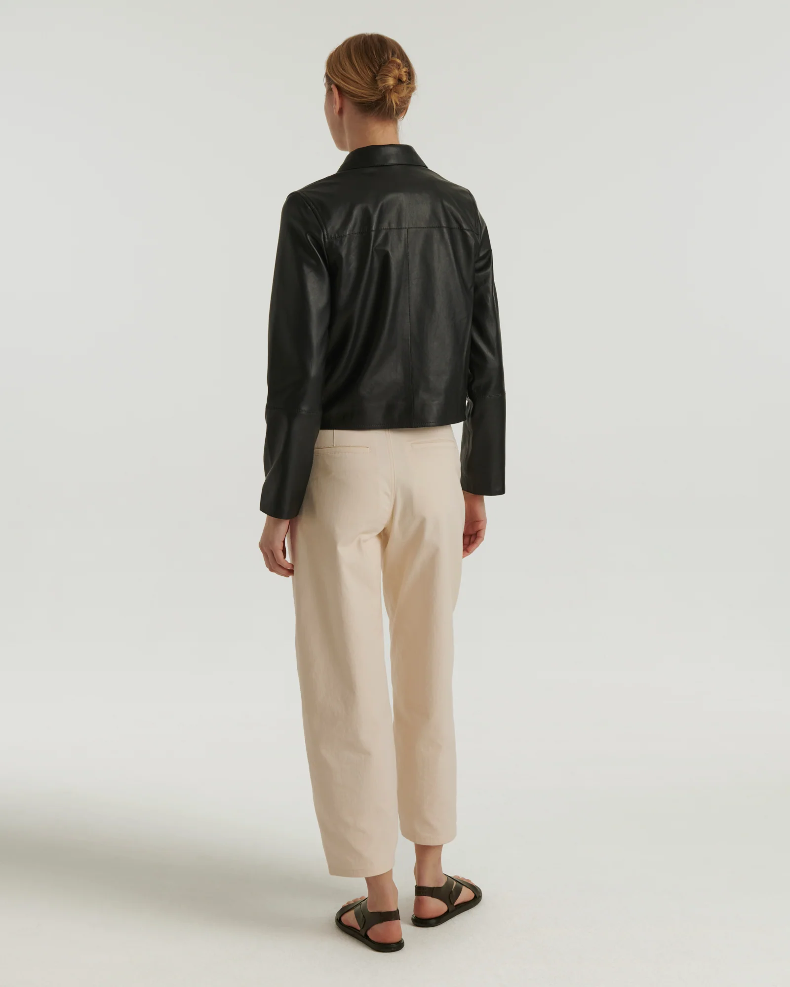 Short lamb leather jacket - Image 3