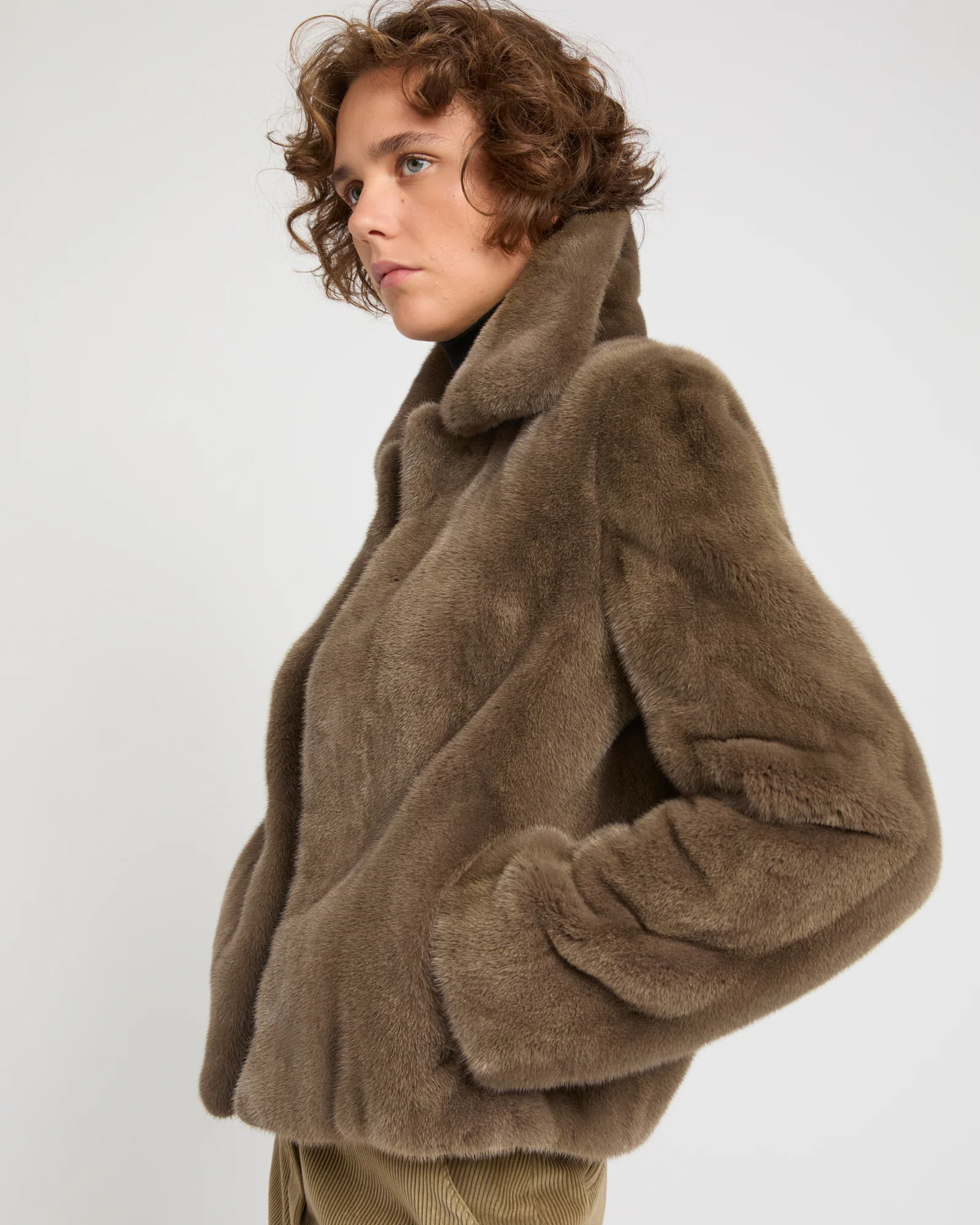 Short jacket in long-haired mink fur - Image 4