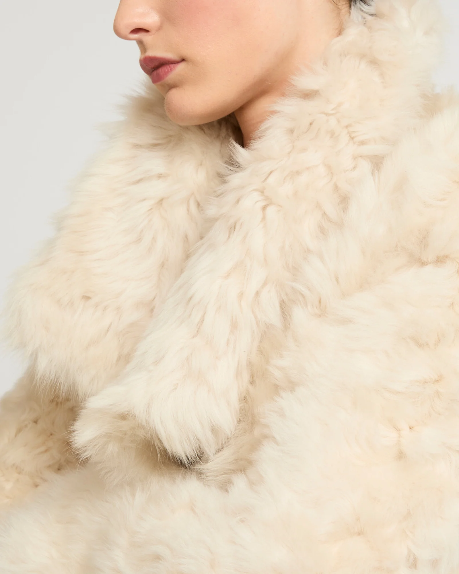 Short jacket in Toscana lambskin - Image 4