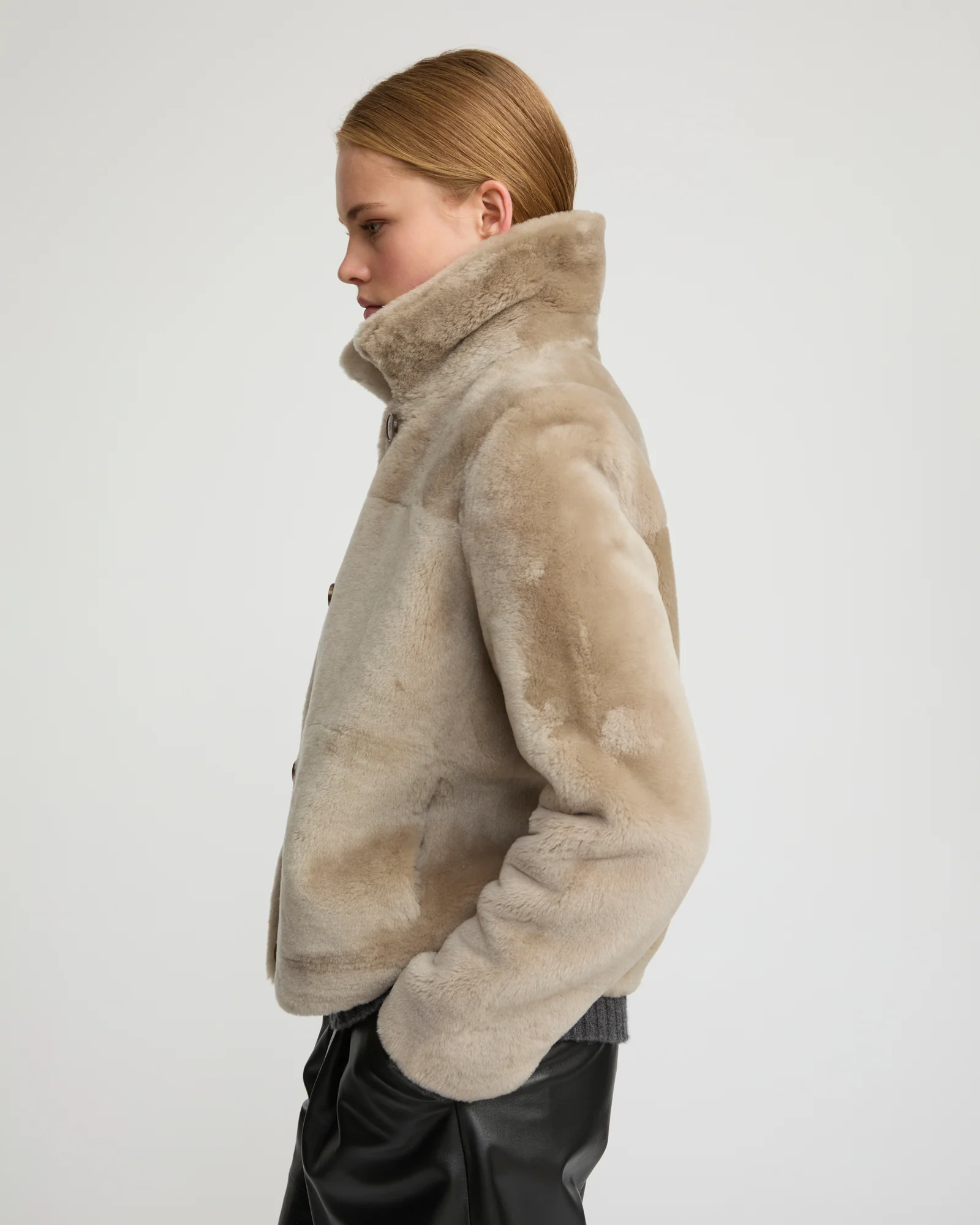 Short jacket in merino lambskin - Image 2