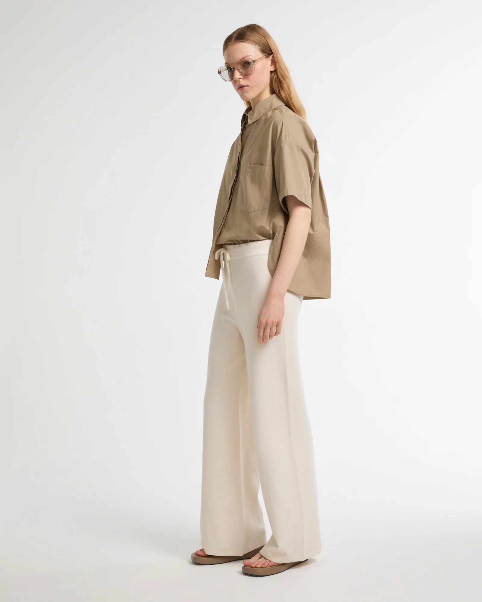 Short sleeve poplin shirt