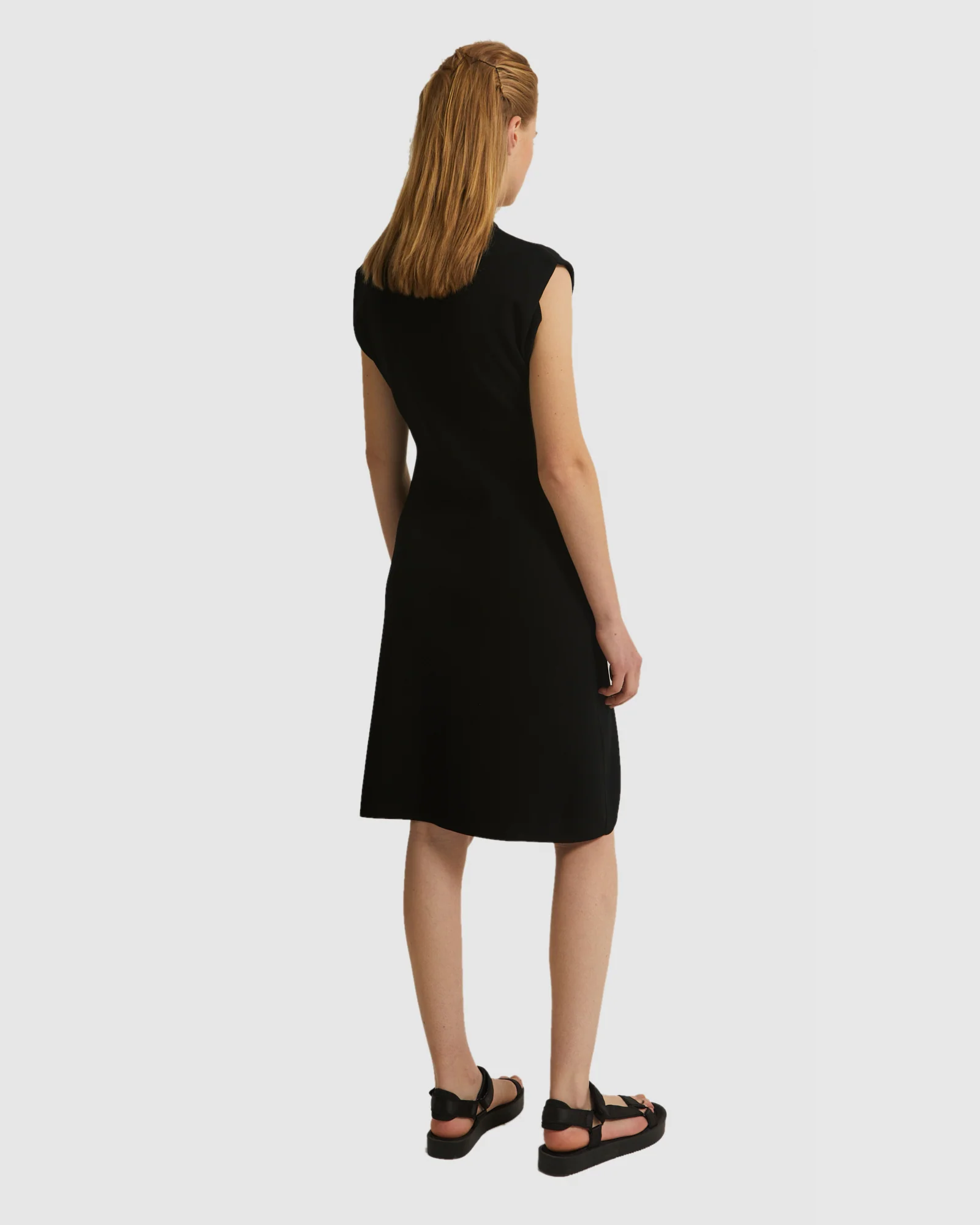 Sleeveless stretch knit mini dress - Image 4