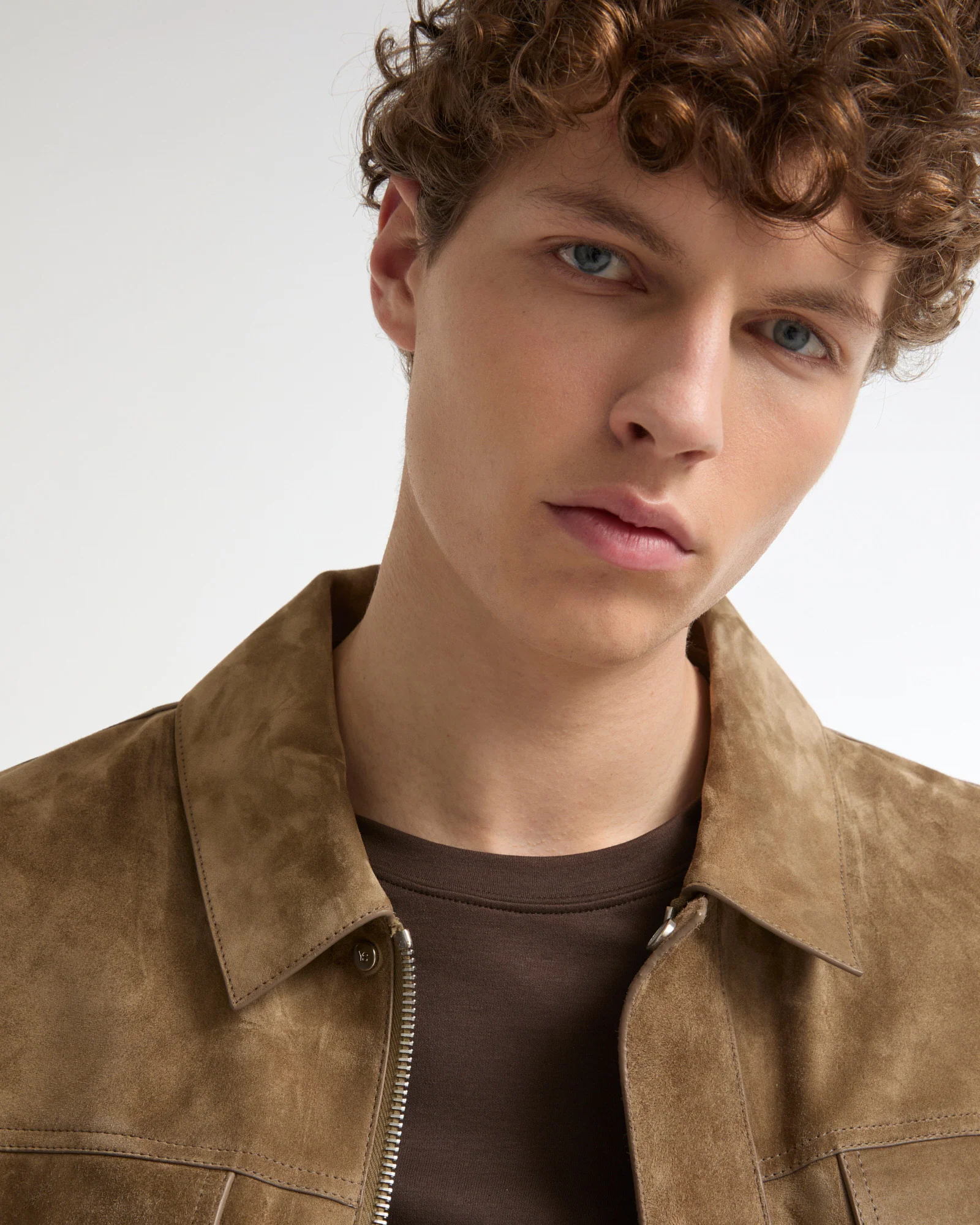 Calfskin leather jacket with a suede finish, denim cut - Image 3