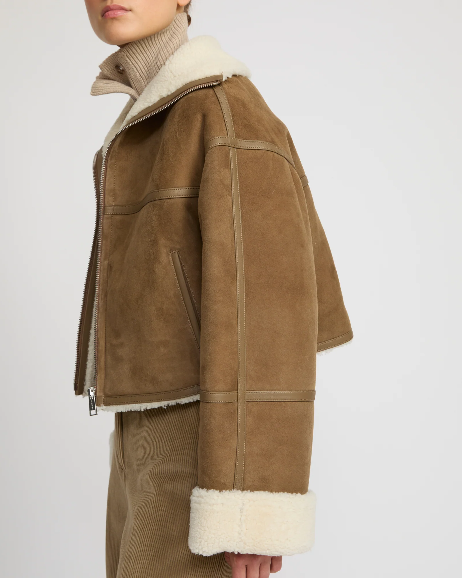 Suede Merino lambskin cropped jacket - Image 5