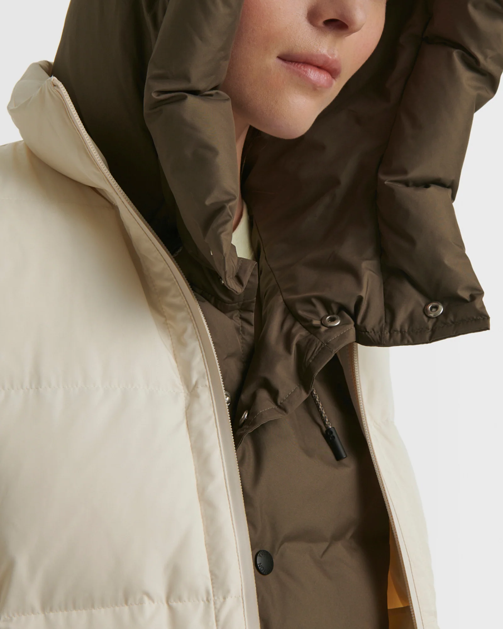 Short foldable down jacket - Image 3